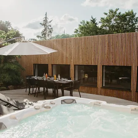 Grand Loft Avec Jacuzzi Et Home Cinema Saint-Brieuc Buitenkant foto