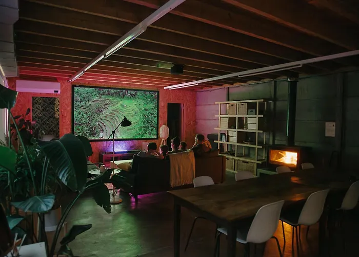 Grand Loft Avec Jacuzzi Et Home Cinema