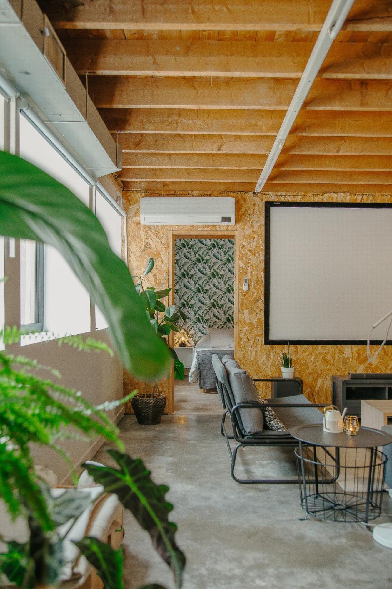 Grand Loft Avec Jacuzzi Et Cinema * Saint-Brieuc