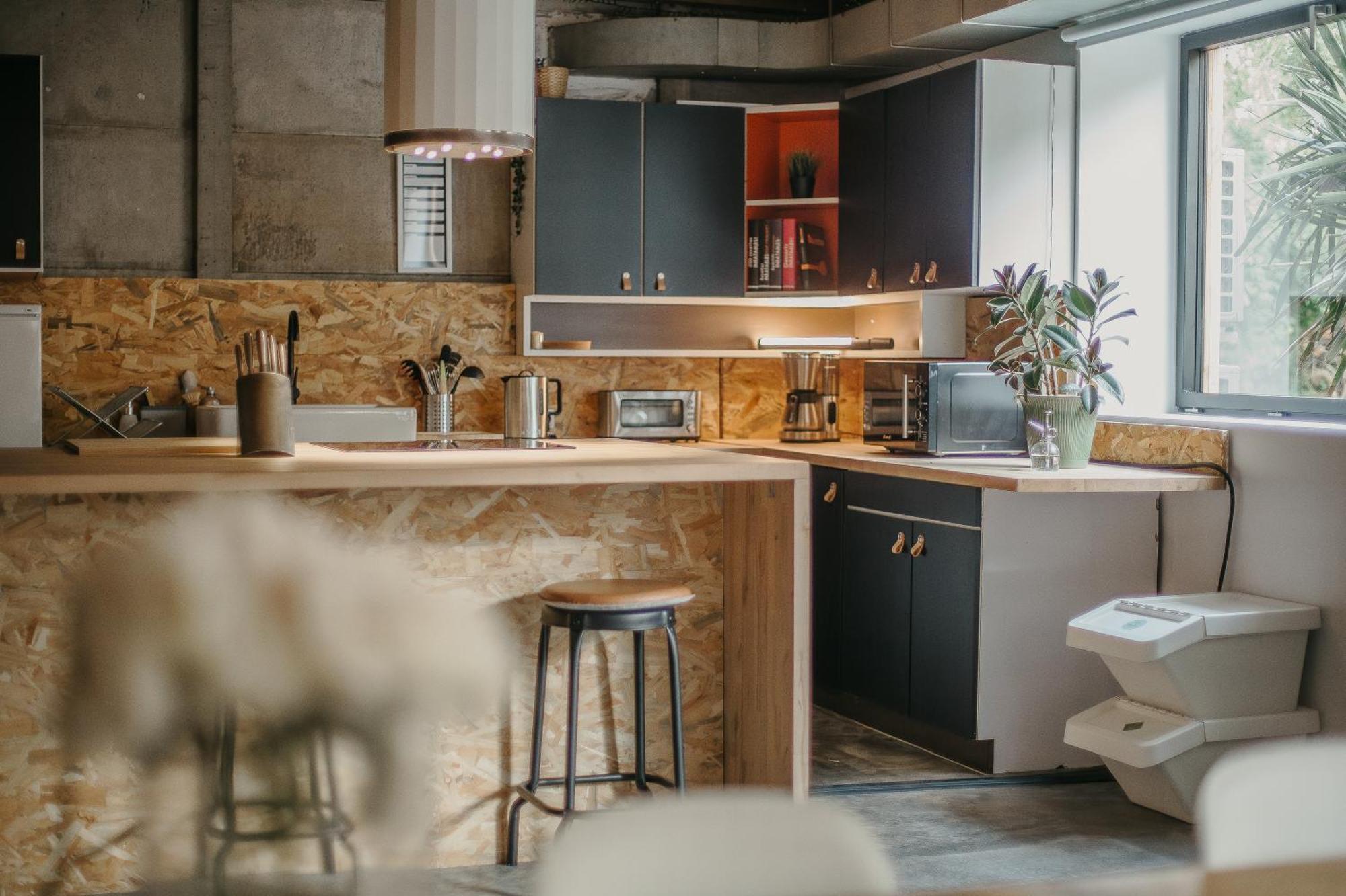 Grand Loft Avec Jacuzzi Et Cinema *